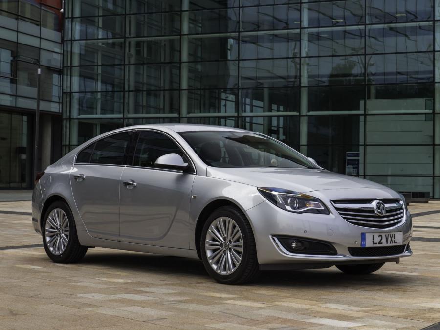  Vauxhall Insignia ecoFLEX Hatchback 2013 года  (фото 16 из 25)